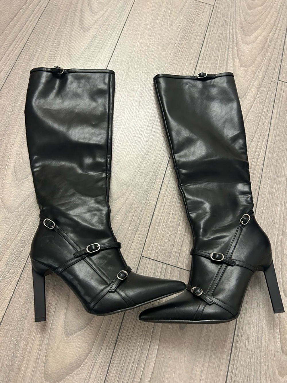 Women's Black Knee-High Buckle Leather Boots